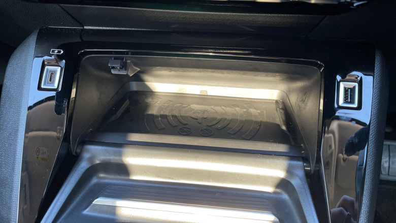 Peugeot 208 1.2 PureTech 100 Allure 5dr EAT8 Petrol Hatchback